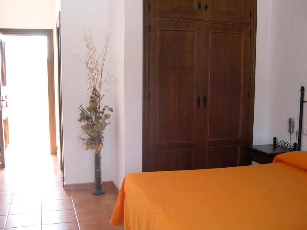 Hotel Cortijo Los Gallos Chiclana de la Frontera Exterior photo
