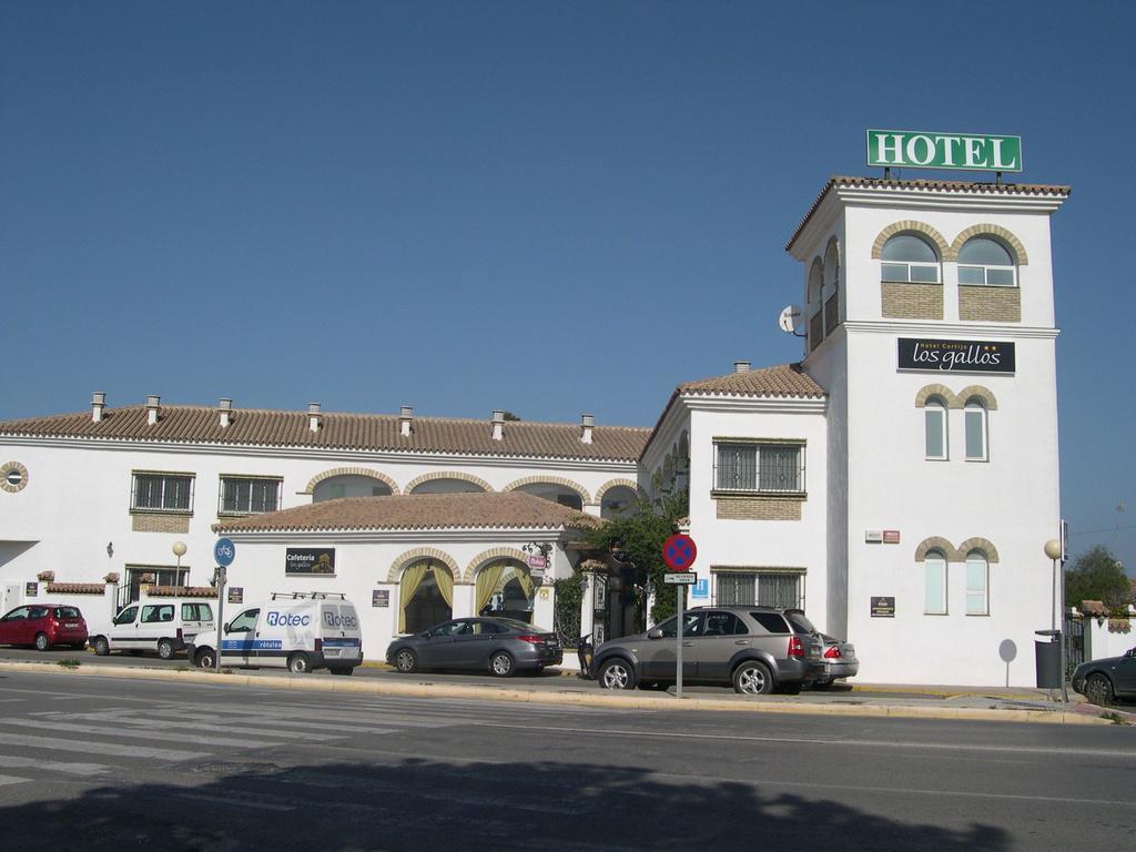 Hotel Cortijo Los Gallos Chiclana de la Frontera Exterior photo
