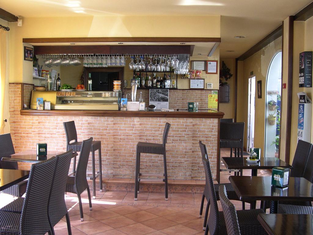 Hotel Cortijo Los Gallos Chiclana de la Frontera Exterior photo